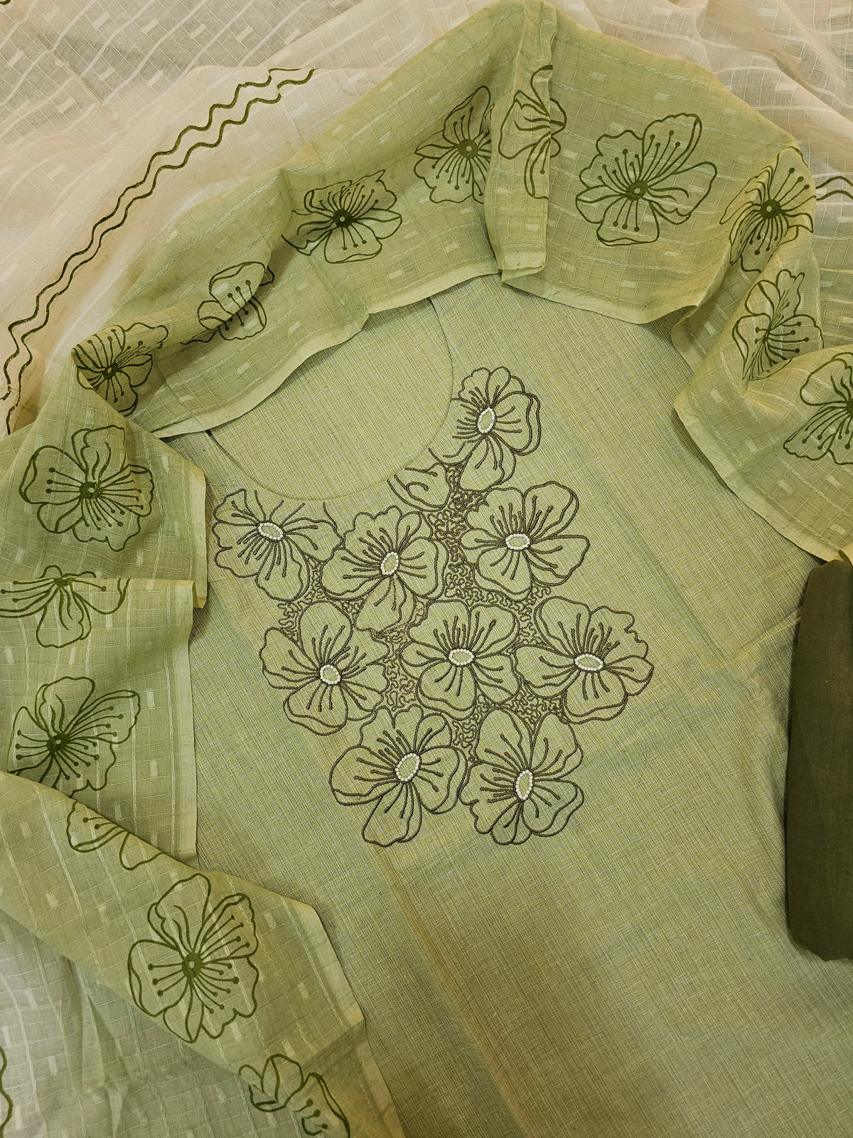 Pure Cotton with Emboridery Neck Pattern - Mint Green