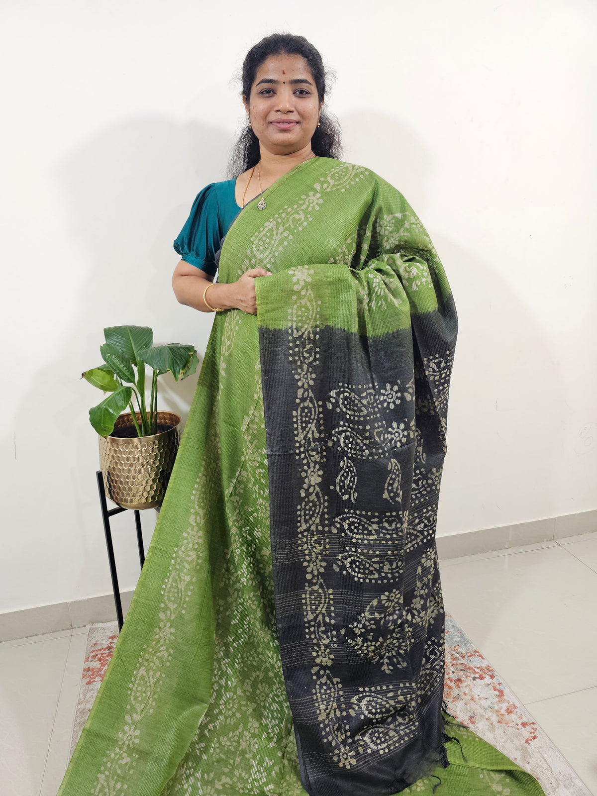 Bhagalpuri with Batik Print - Green with Grey