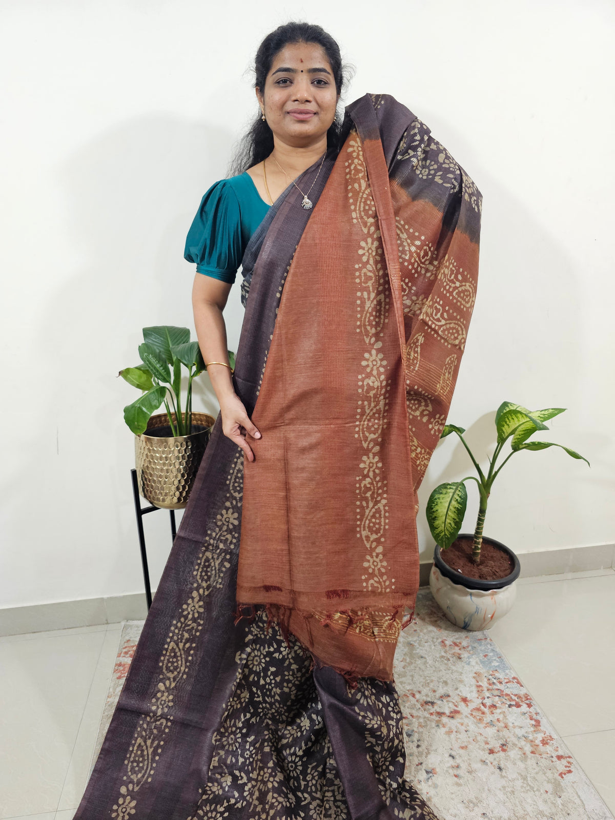 Bhagalpuri with Batik Print - Dark Brown with Honey Brown