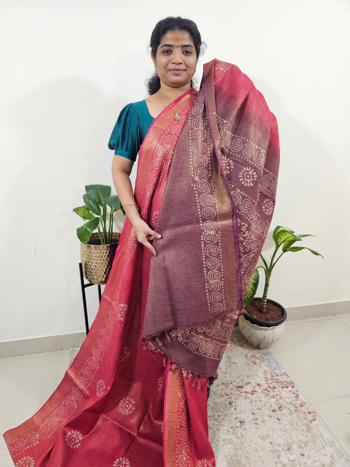 Bhagalpuri with Gold Zari Weaving Batik Print - Pink with Purple