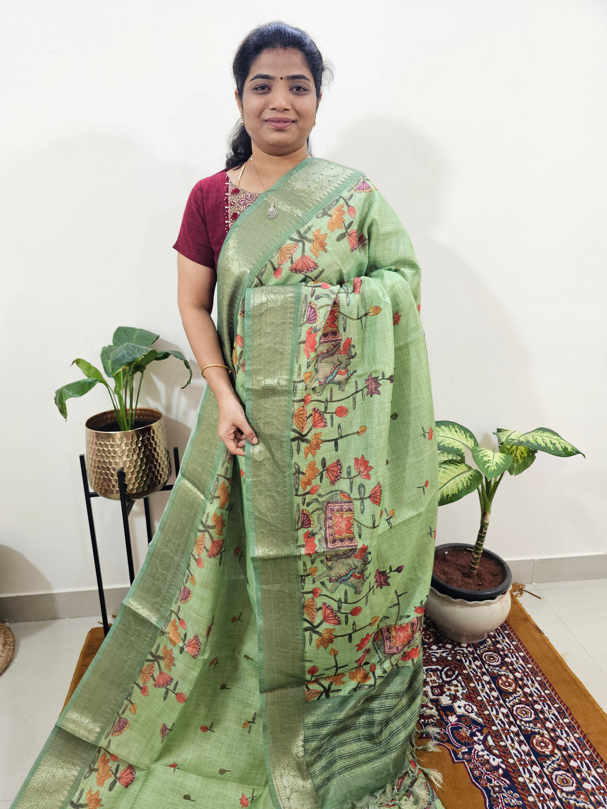 𝐏𝐫𝐞𝐛𝐨𝐨𝐤𝐢𝐧𝐠 𝐀𝐯𝐚𝐢𝐥𝐚𝐛𝐥𝐞 - 𝟐𝟎 𝐃𝐚𝐲𝐬 𝐨𝐟 𝐃𝐢𝐬𝐩𝐚𝐭𝐜𝐡𝐢𝐧𝐠 𝐓𝐢𝐦𝐞 Soft Semi Tussar Kota Weaving  - Green