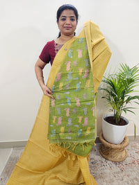 𝐏𝐫𝐞𝐛𝐨𝐨𝐤𝐢𝐧𝐠 𝐀𝐯𝐚𝐢𝐥𝐚𝐛𝐥𝐞 10 𝐃𝐚𝐲𝐬 𝐃𝐢𝐬𝐩𝐚𝐭𝐜𝐡 𝐓𝐢𝐦𝐞 Linen Tissue with Zari Weaving Digital Printed Sarees - Yellow with Green