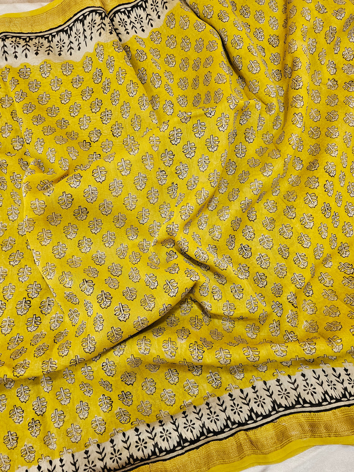 Maheshwari Silk Cotton Hand Block Printed Saree - Yellow