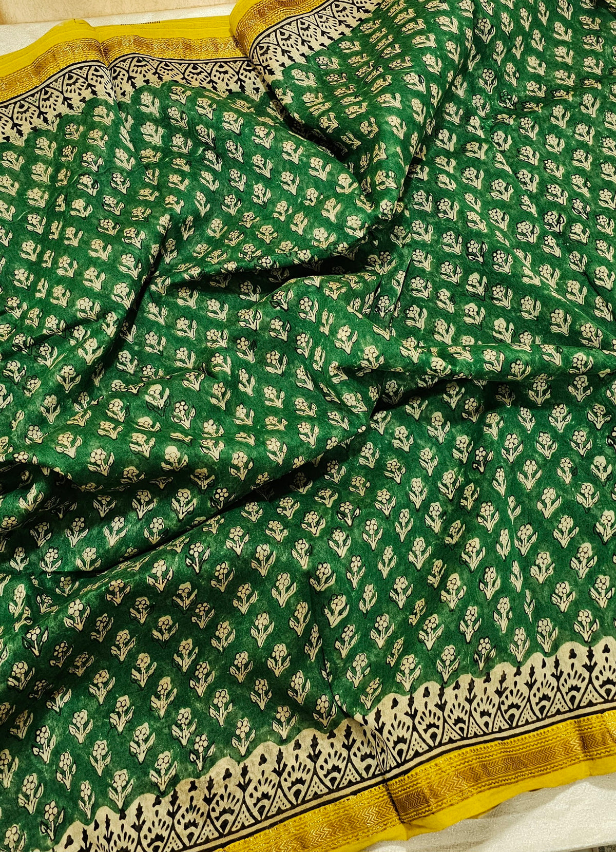 Maheshwari Silk Cotton Hand Block Printed Saree - Green