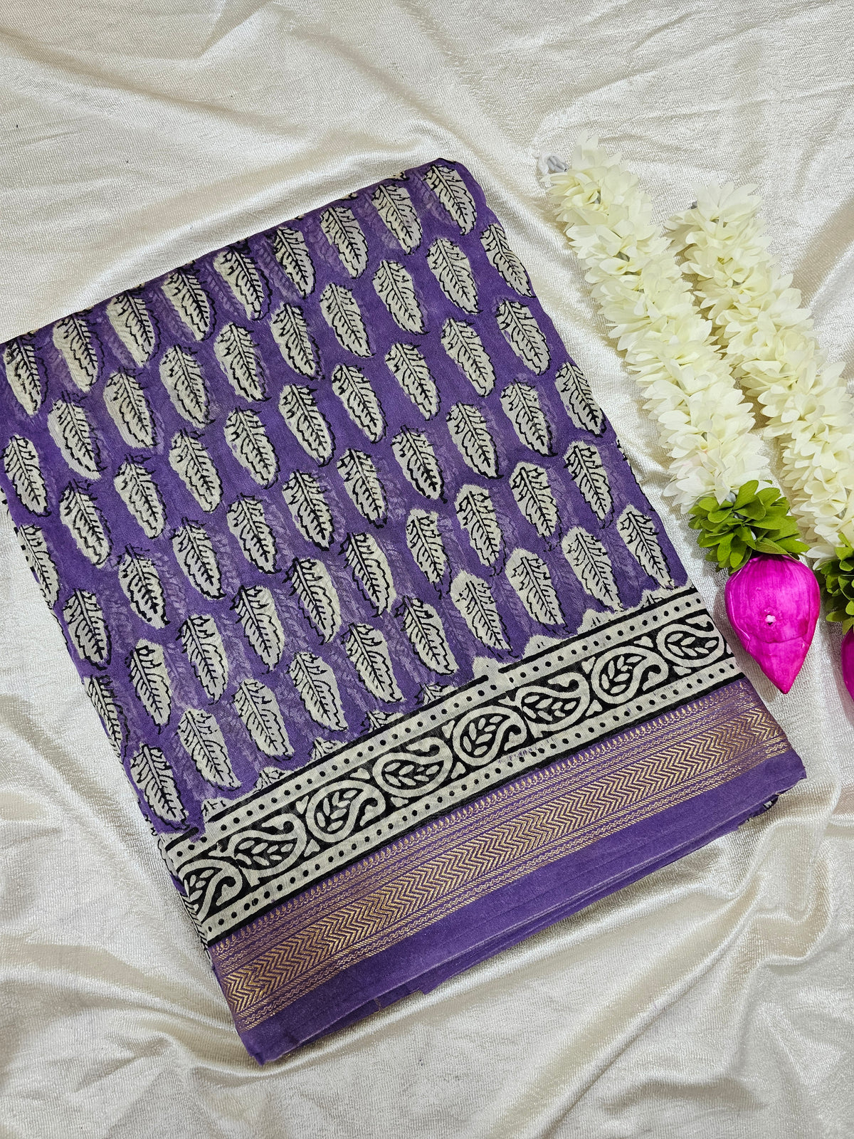 Maheshwari Silk Cotton Hand Block Printed Saree - Purple