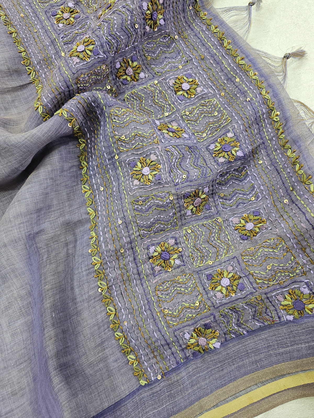 Linen Tissue with French Knot Work - Lavender