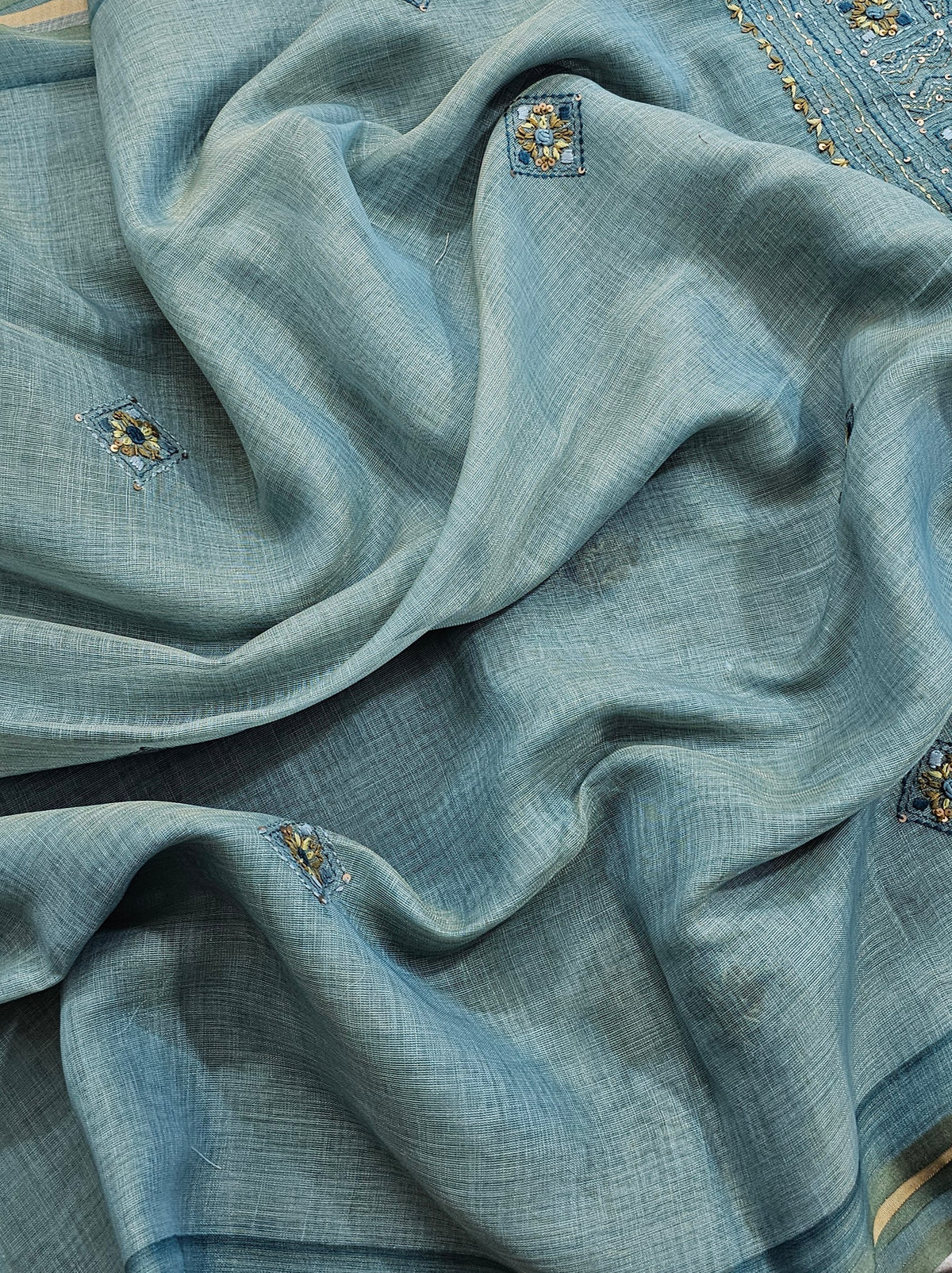 Linen Tissue with French Knot Work - Blue