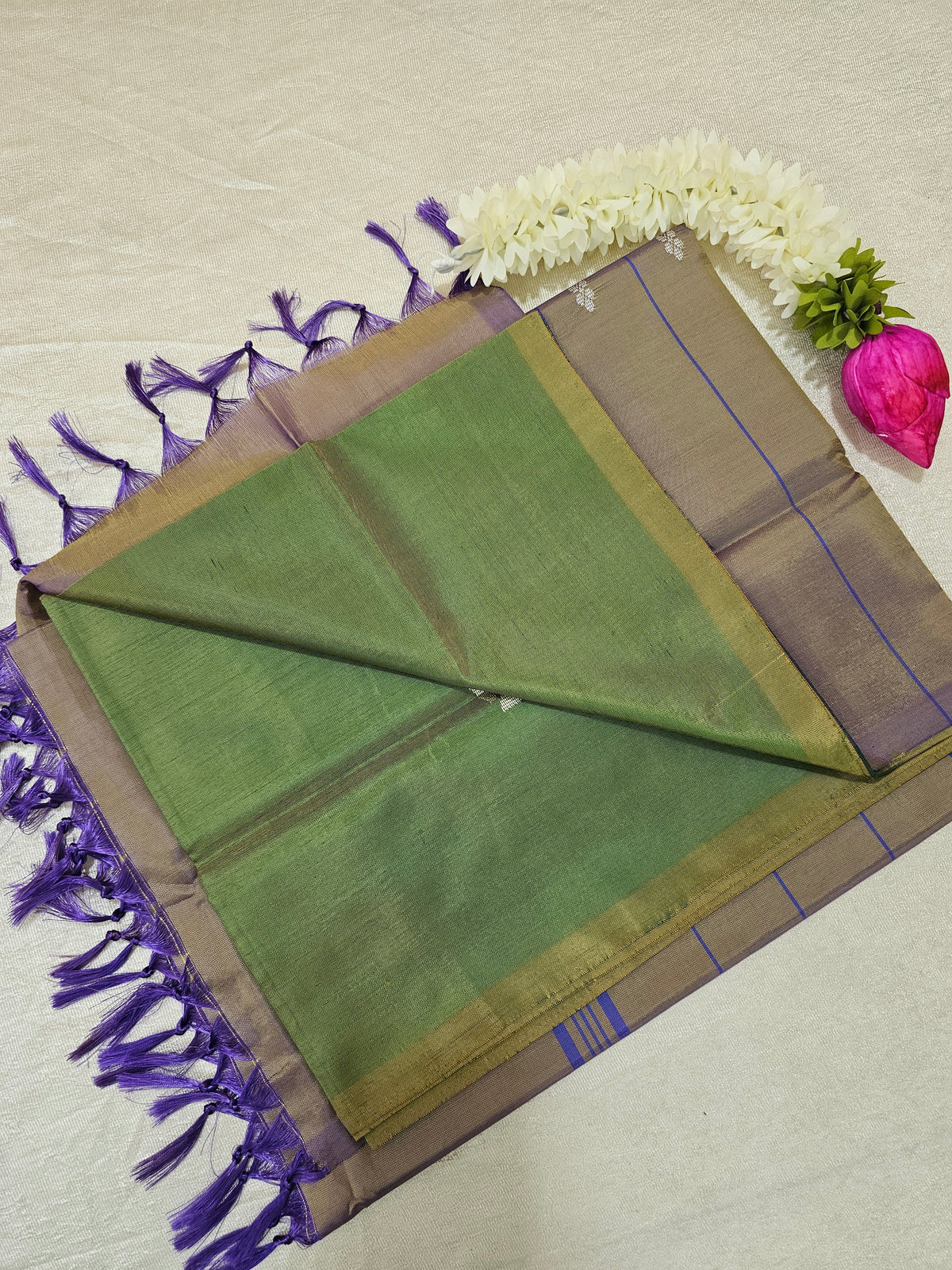 Chinnalampattu Saree - Green with Dual Shade Beige cum Lavender