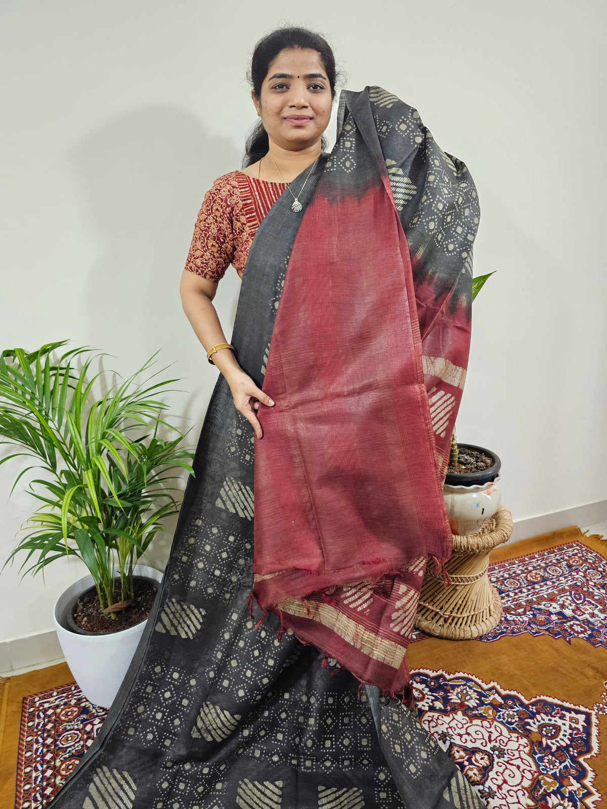 Bhagalpuri with Batik Print - Grey with Maroon