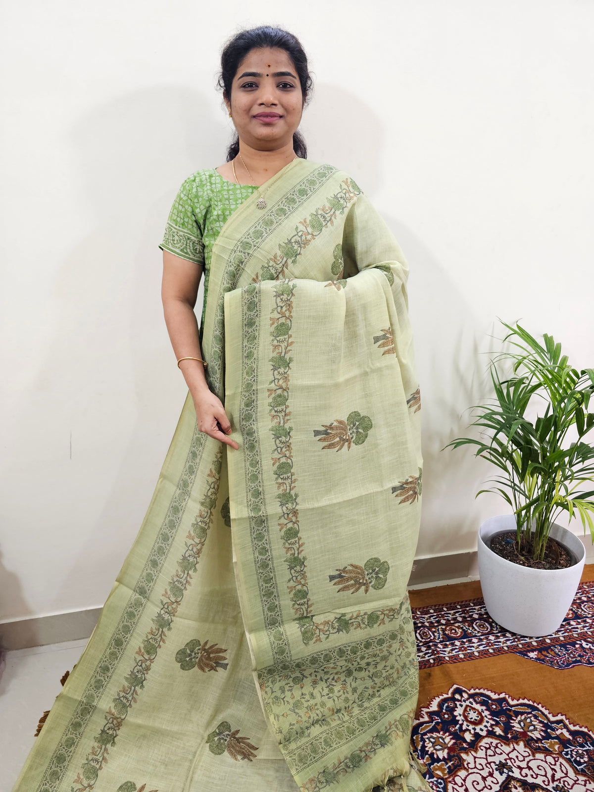 Linen Tissue with Digital Printed Sarees - Green