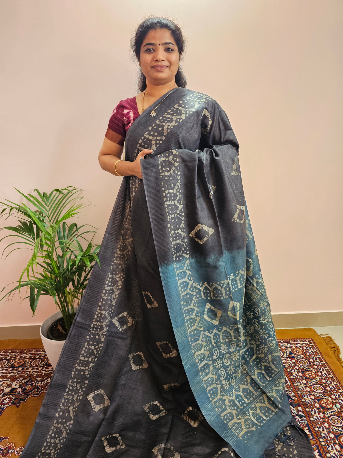 Bhagalpuri with Batik Print - Grey with Sea Green