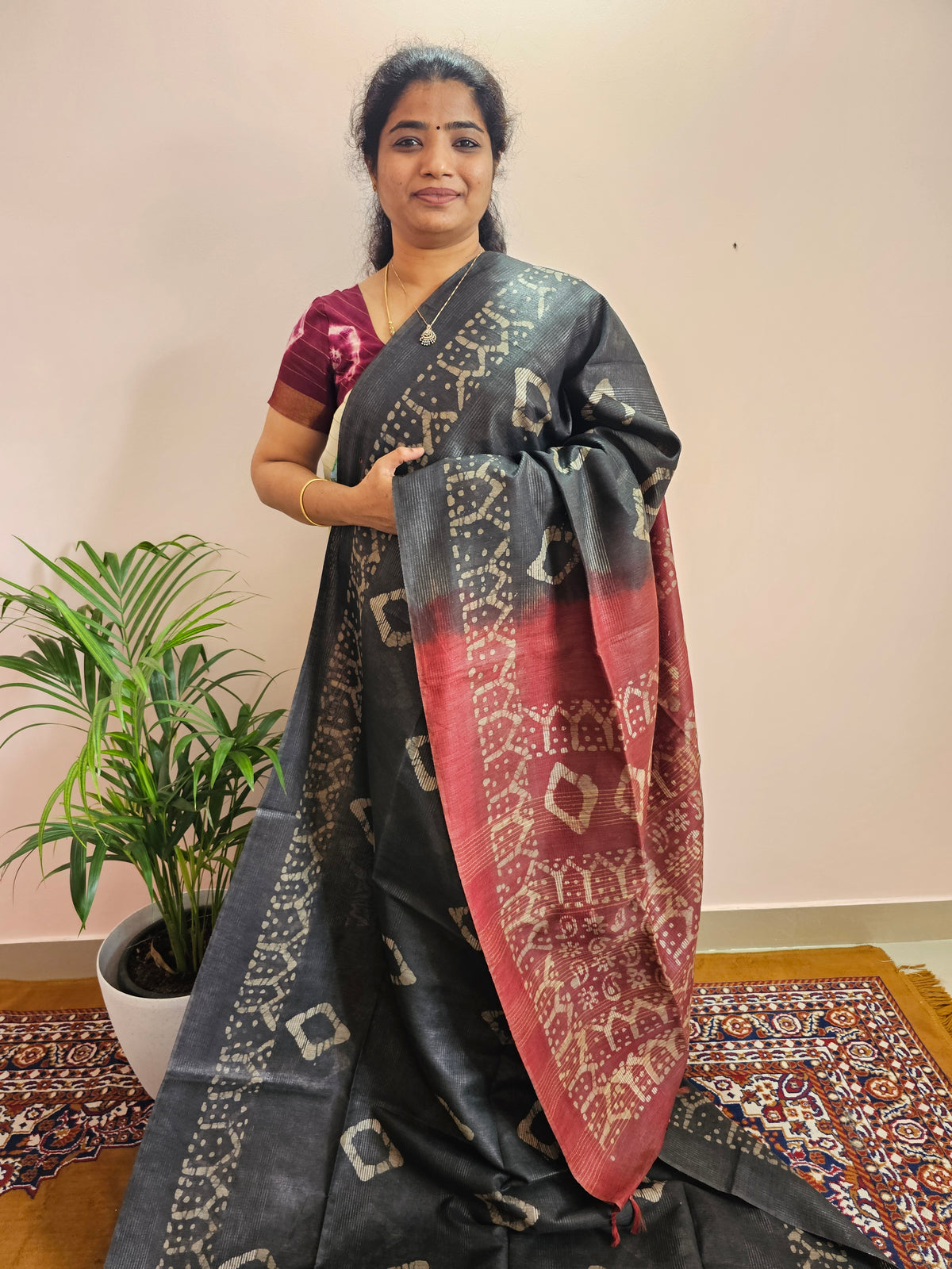 Bhagalpuri with Batik Print - Grey with Maroon