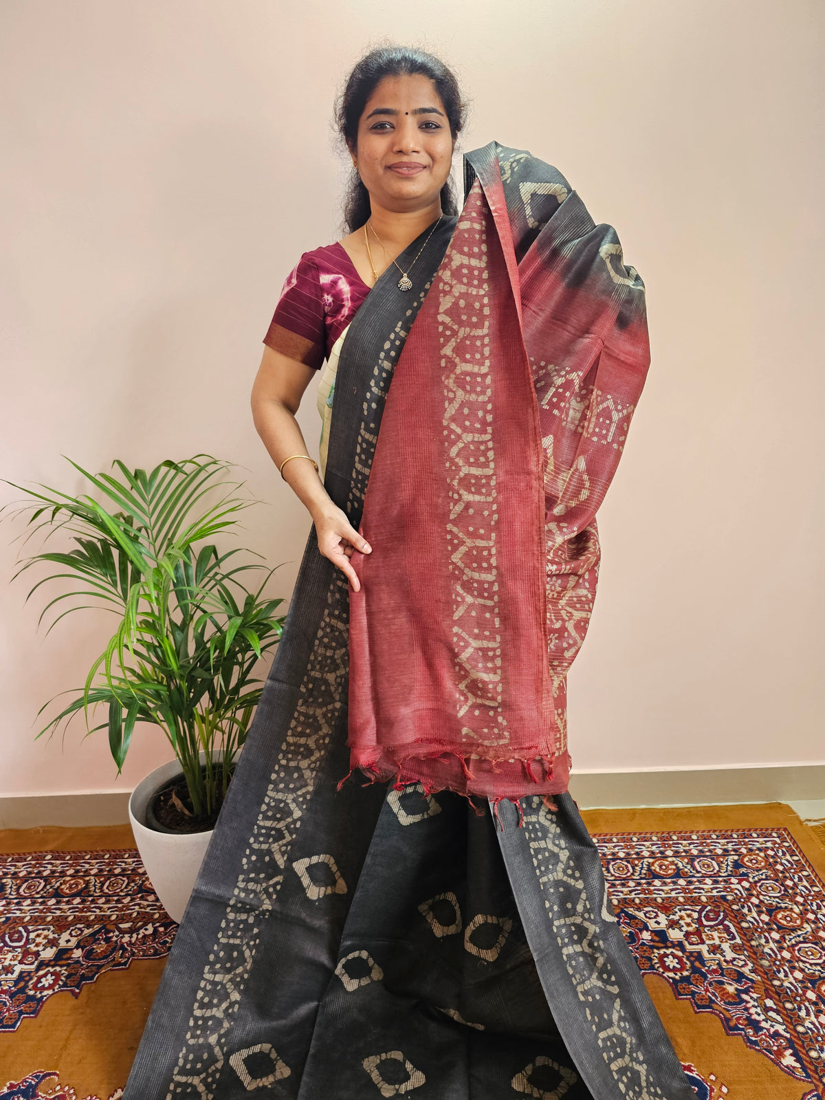Bhagalpuri with Batik Print - Grey with Maroon