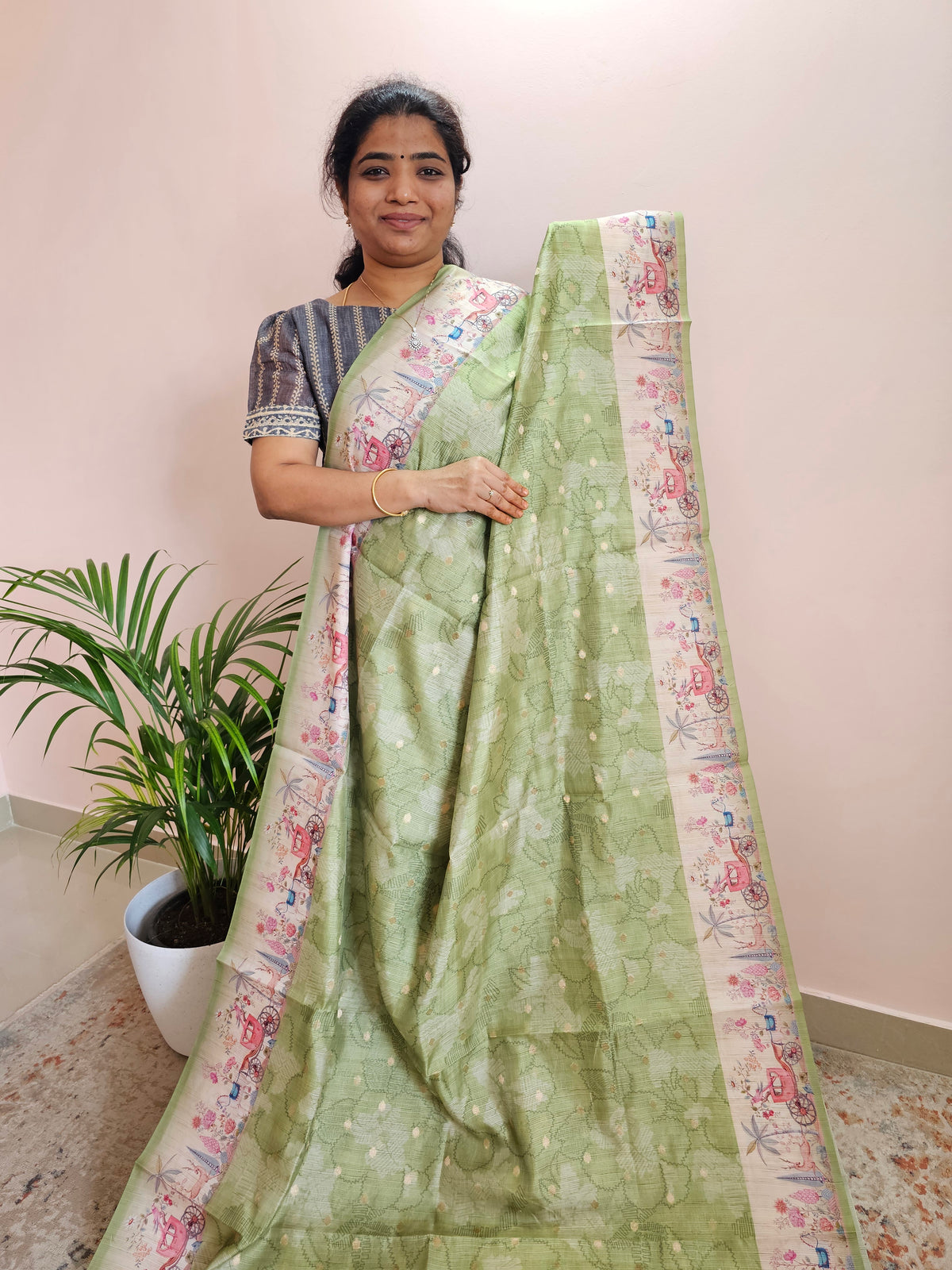 Unique Semi Tussar with Zari Weaving Butti -
