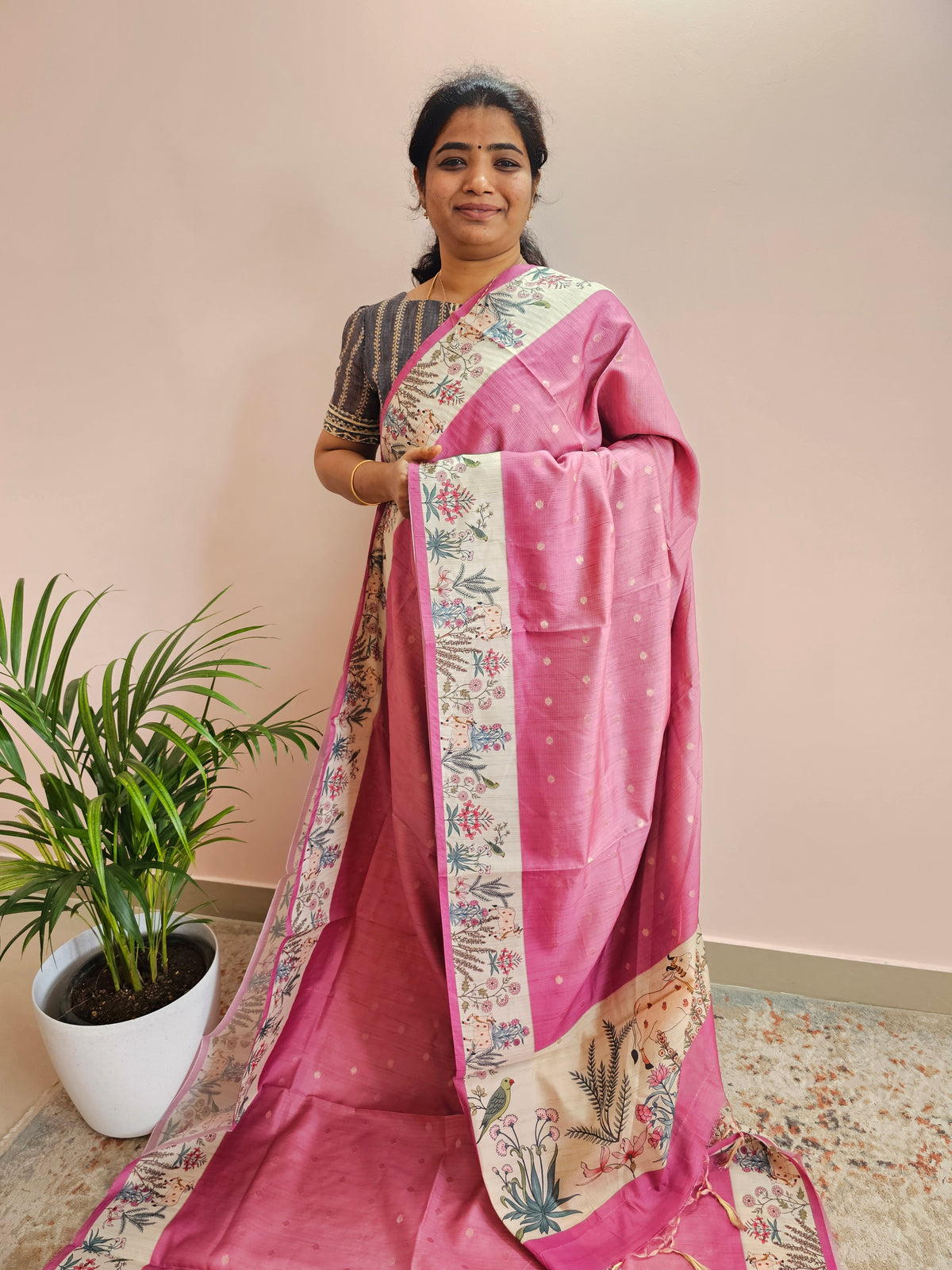 Unique Semi Tussar with Zari Weaving Butti - Pink