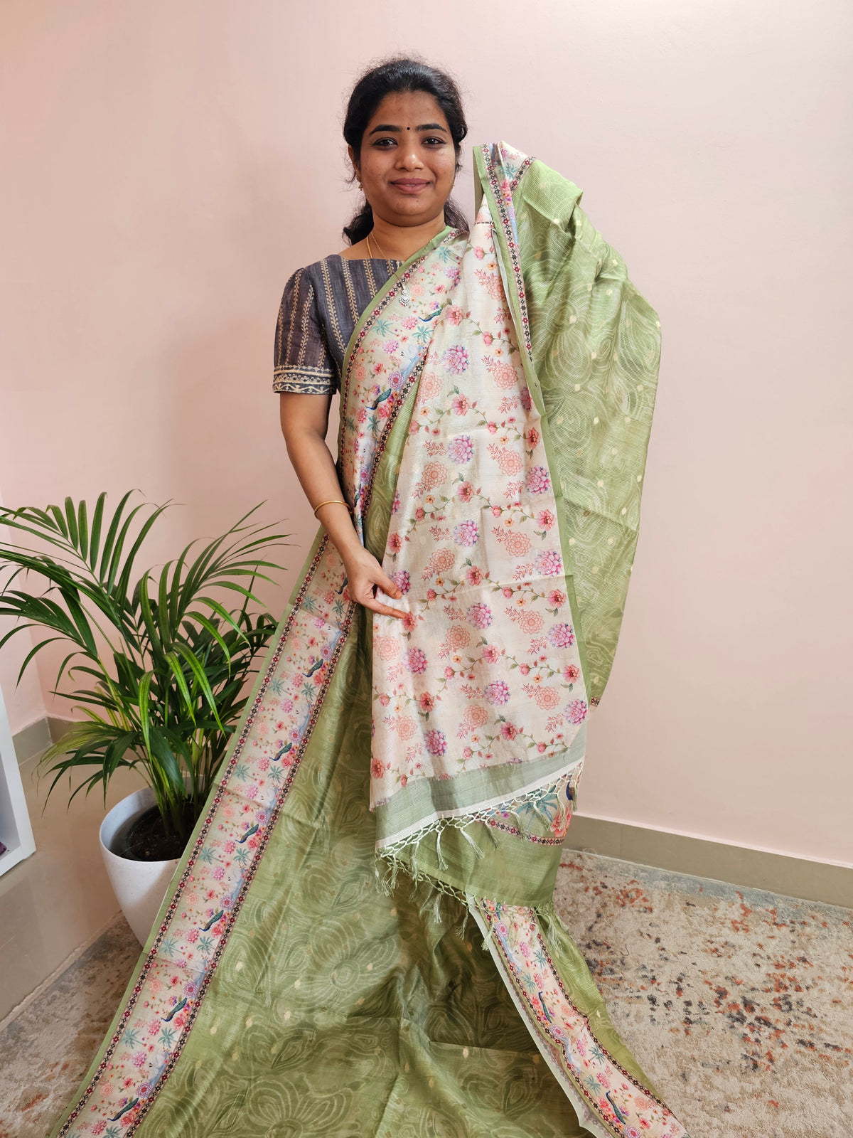 Unique Semi Tussar with Zari Weaving Butti- Green