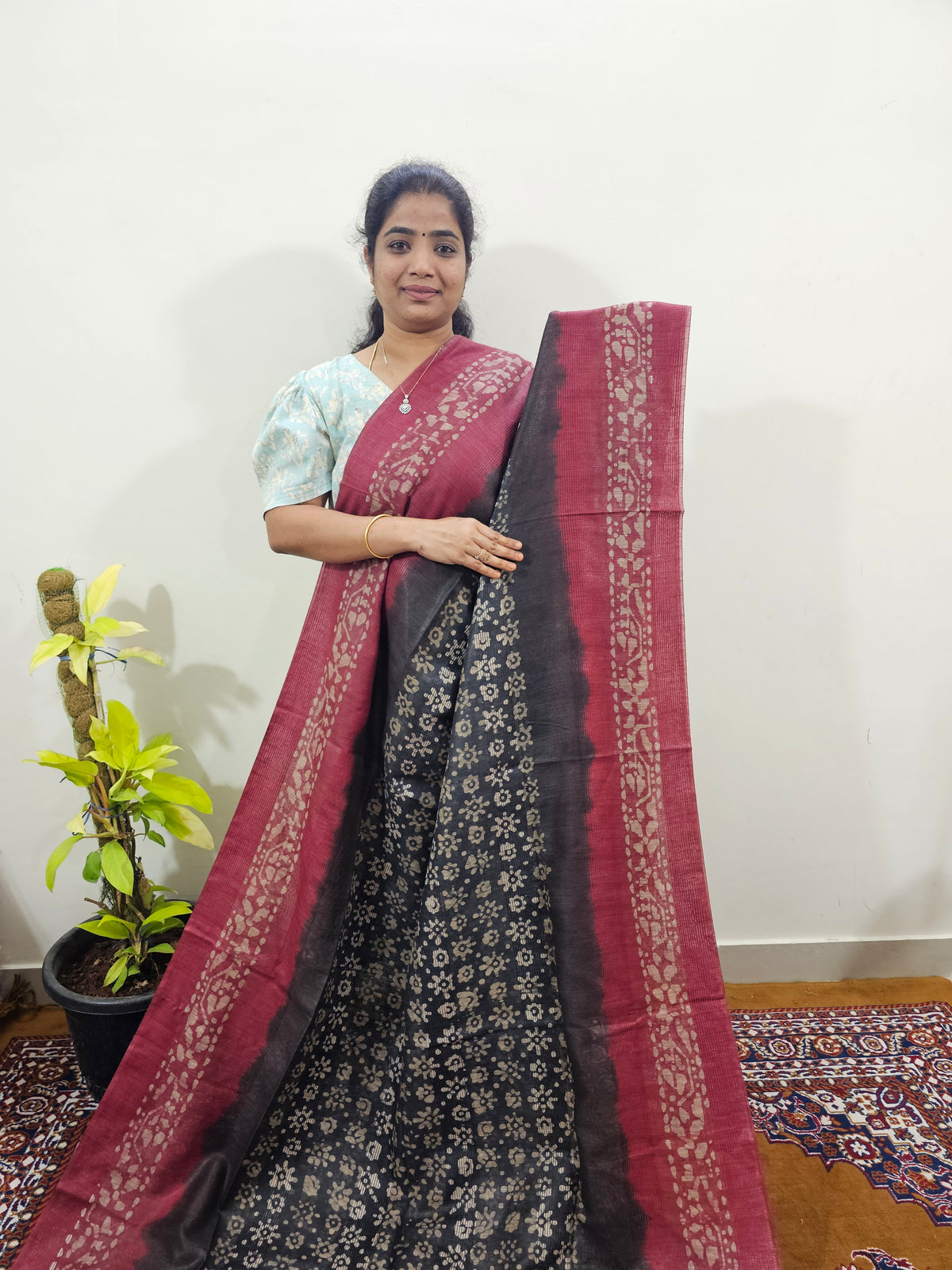 Bhagalpuri with Batik Print - Grey with Maroon