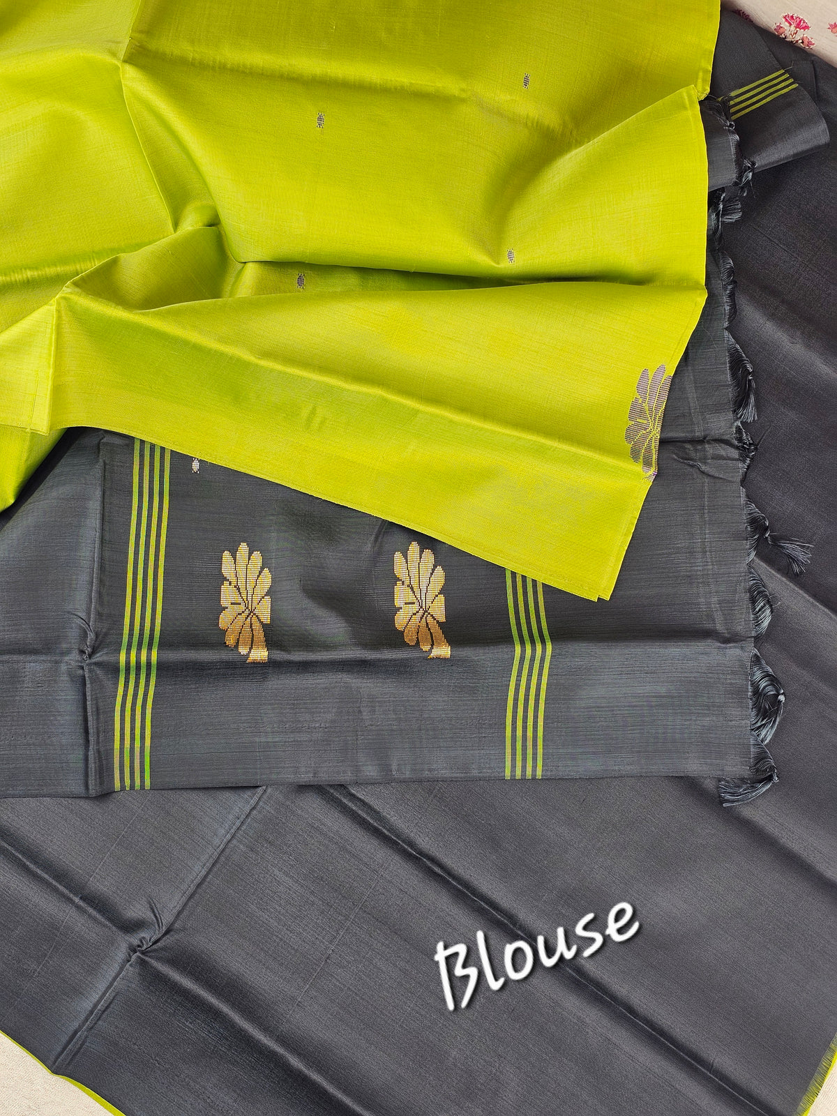 Green with Black Chinnalampattu Saree with Blouse