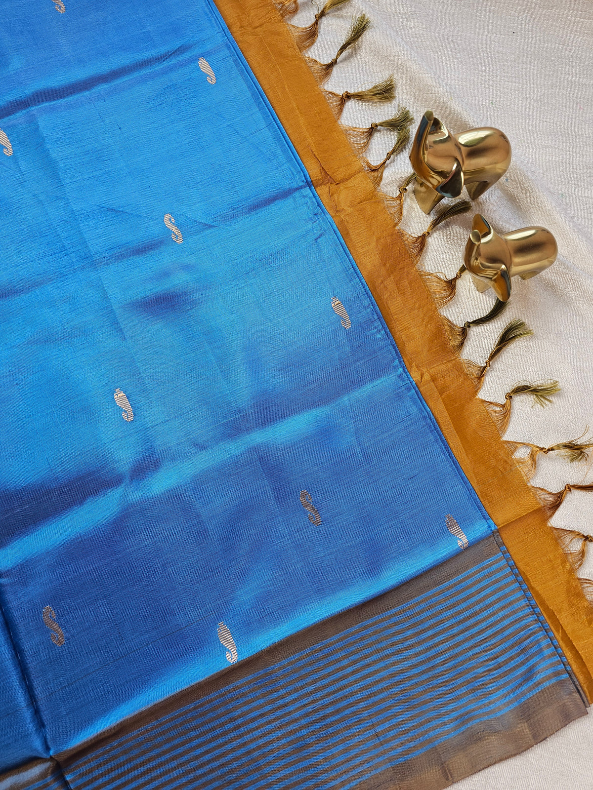 Chinnalampattu Saree - Blue with Brown
