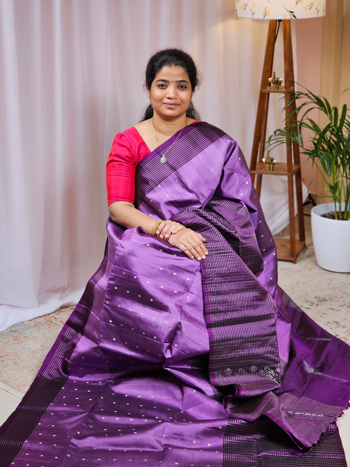 Classical Kanjivaram Pattern Pure Handloom Soft Silk Saree - Purple with Dark Purple