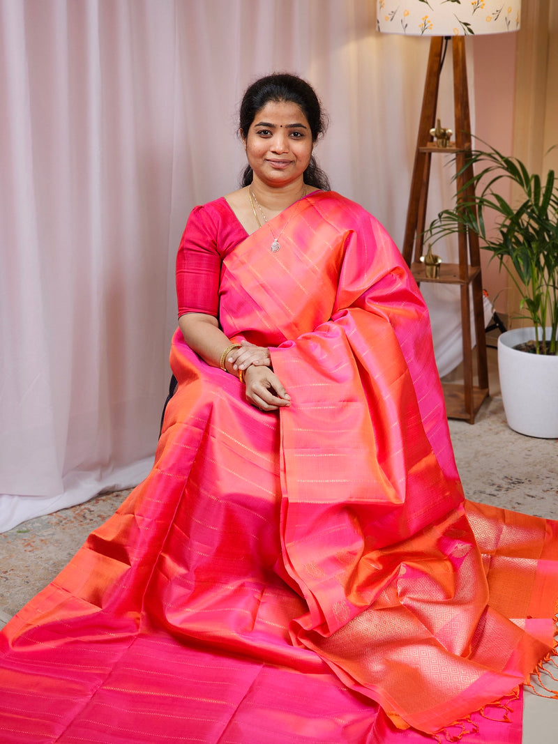 Classical Kanjivaram Pattern Pure Handloom Soft Silk Saree - Dual Shade Peachish Pink