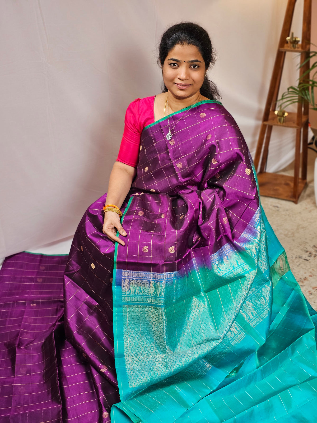 Classical Kanjivaram Pattern Pure Handloom Soft Silk Saree - Purple with Sea Blue