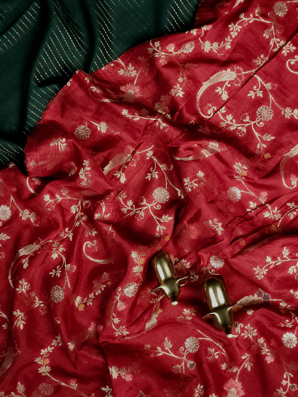 Semi Katna Silk Saree - Green with Dark Red