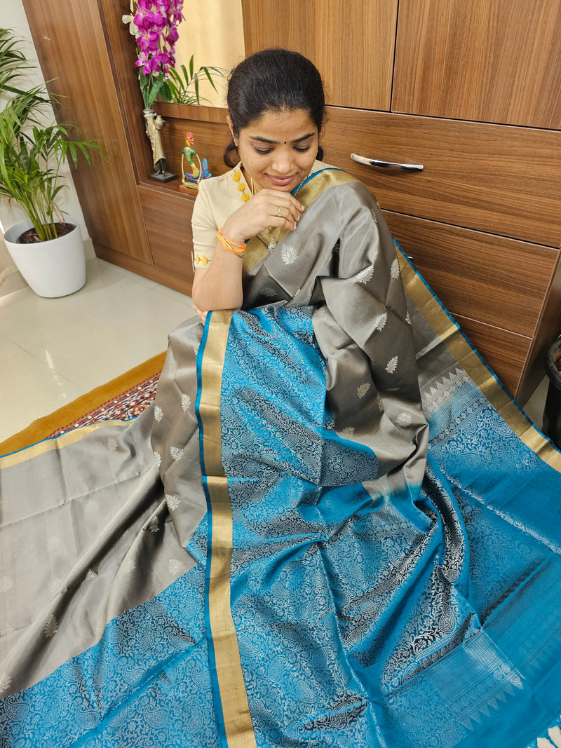 Classical Kanjivaram Pattern Pure Handloom Soft Silk Saree - Grey with Peacock Blue