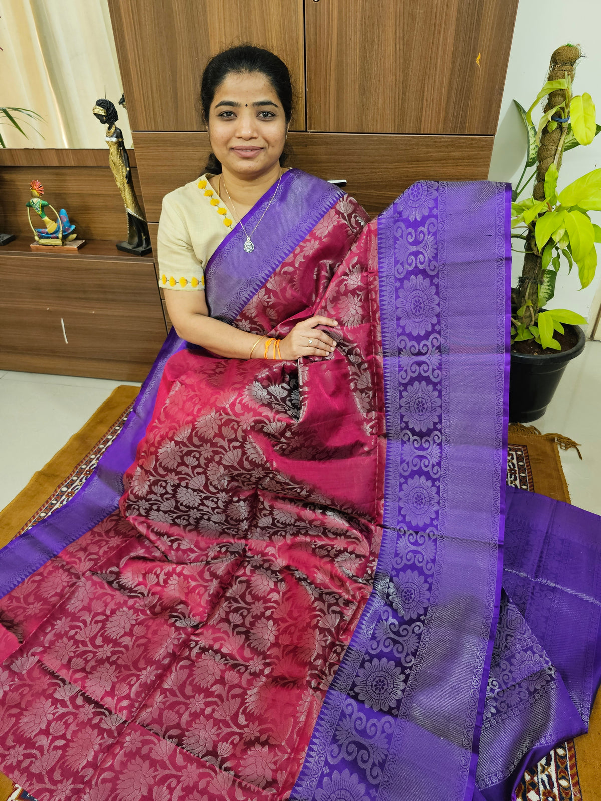 Classical Kanjivaram Pattern Full Brocade Pure Handloom Soft Silk Saree - Maroon with Purple