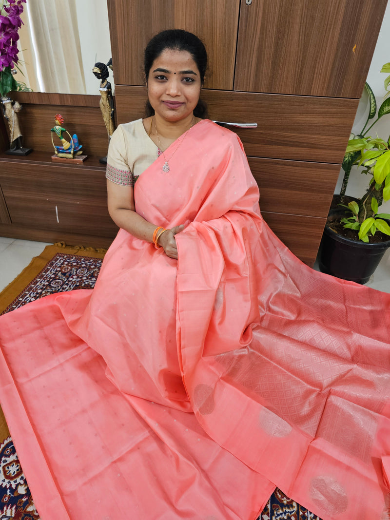 Classical Kanjivaram Pattern Pure Handloom Soft Silk Saree - Monochrome  Peach
