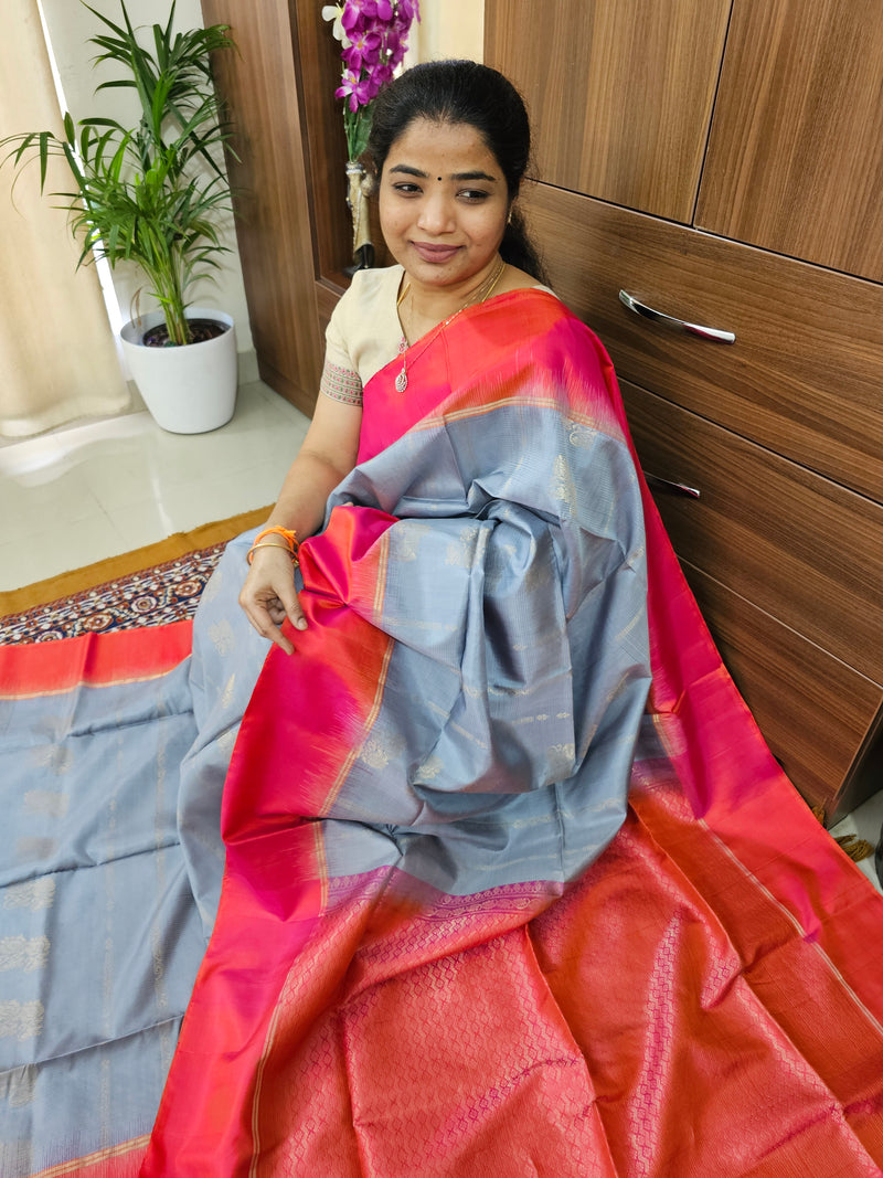 Rain Drop Pattern Pure Handloom Soft Silk Saree - Grey with Reddish Orange
