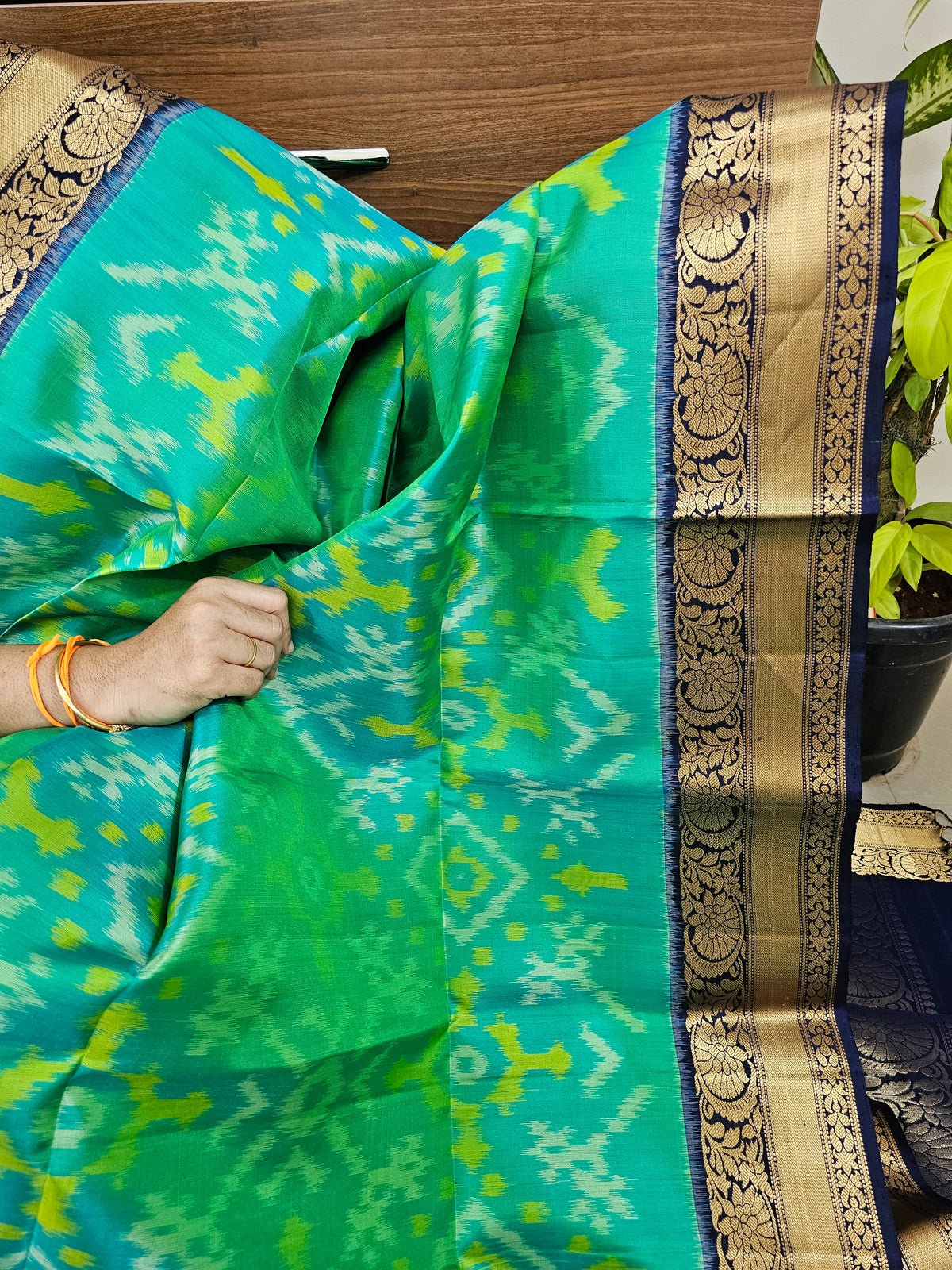 Fusion Pochampally with Kanchi Border Pure Handloom Soft Silk Saree - Sea Green with Blue