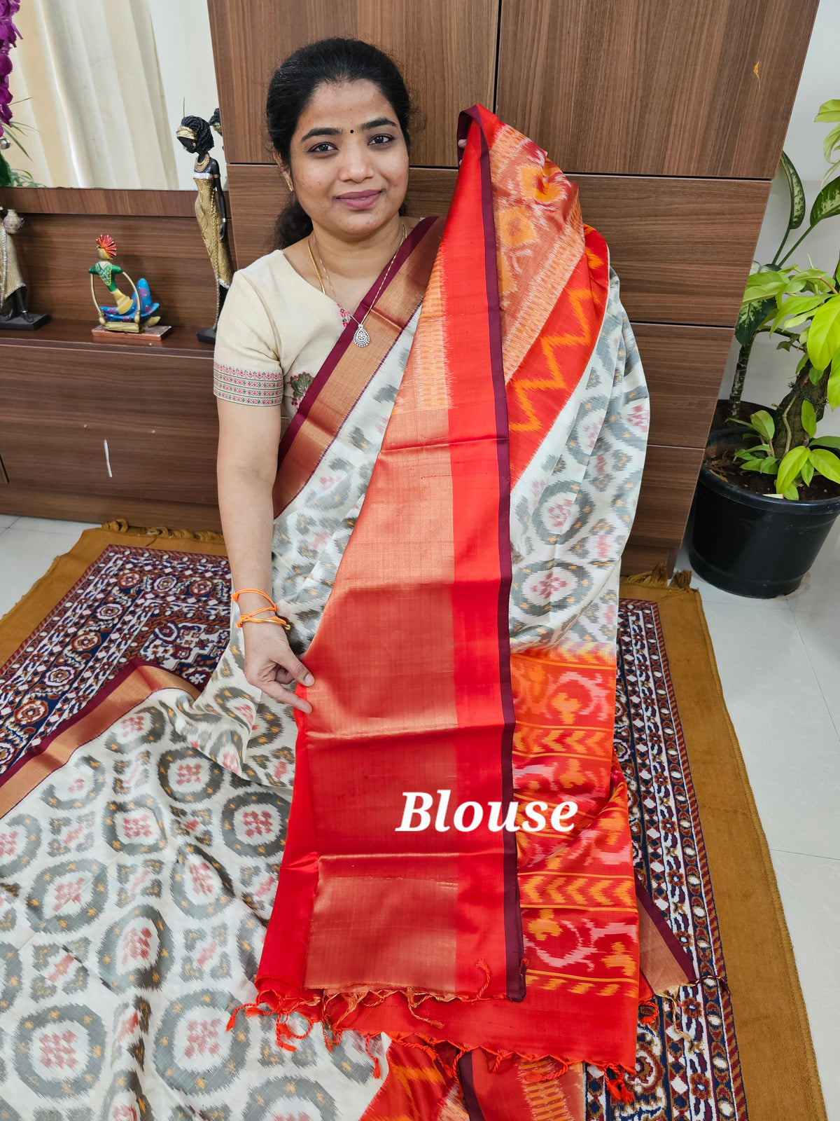 Pochampally Weave Pure Handloom Soft Silk Saree -   Classic Ivory with Orange