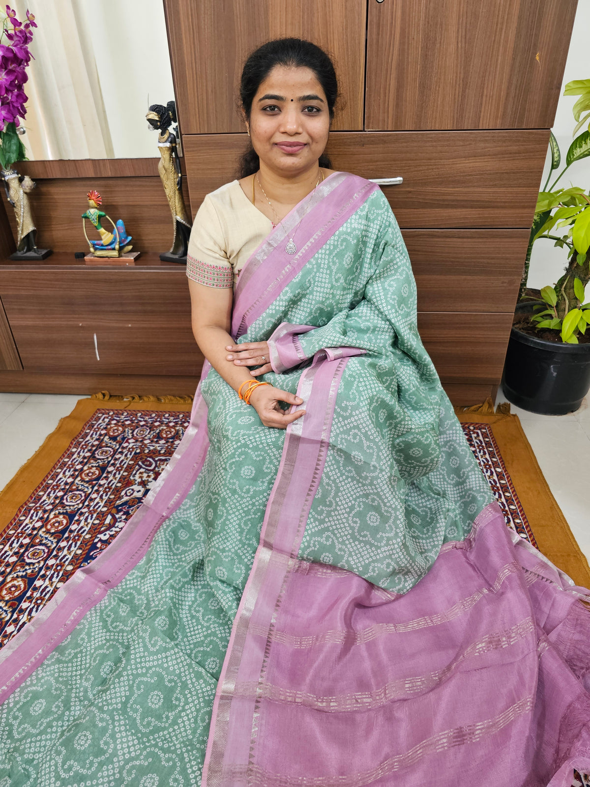 Handwoven Mangalagiri Pattu Saree with Digital Prints  - Sea Green with Onion Pink