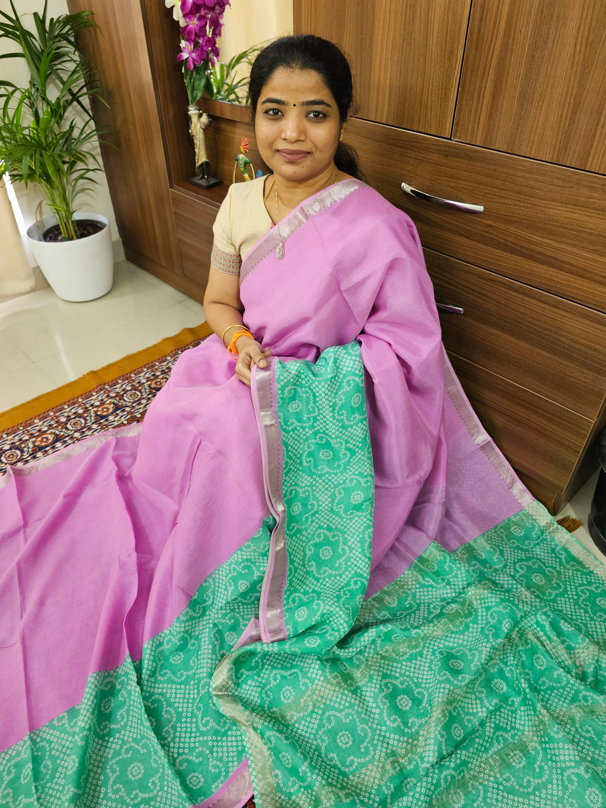 Handwoven Mangalagiri Pattu Saree with Digital Prints  - Pink with Sea Green