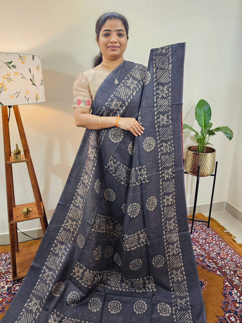 Bhagalpuri with Batik Print - Grey with Maroon