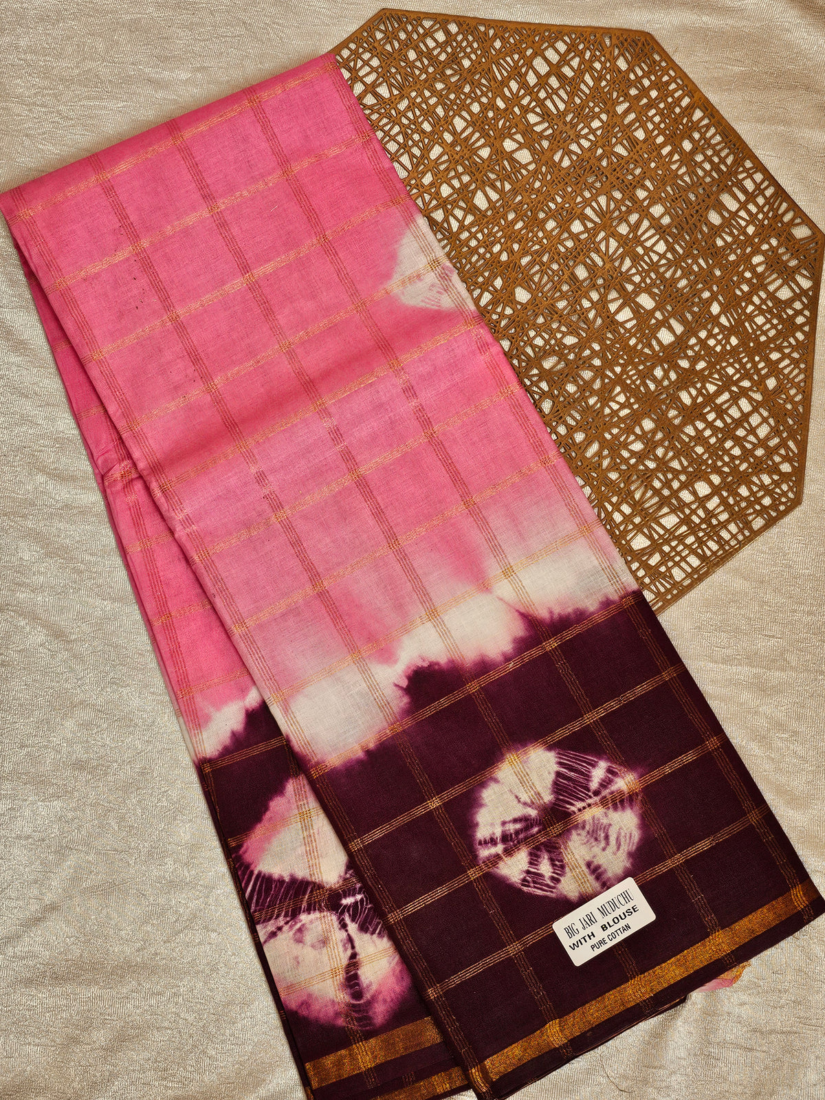 Madurai Sungadi Cotton Checks Saree - Lotus Pink with Maroon