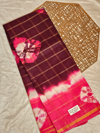 Madurai Sungadi Cotton Checks Saree - Maroon with Pink