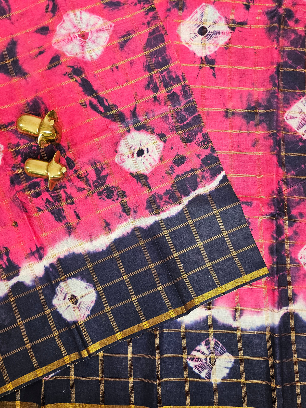 Madurai Sungadi Cotton Checks Saree - Pink with Blue