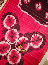Madurai Sungadi Cotton Checks Saree - Maroon with Pink