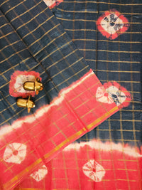 Madurai Sungadi Cotton Checks Saree - Peacock Green with Dark Peach