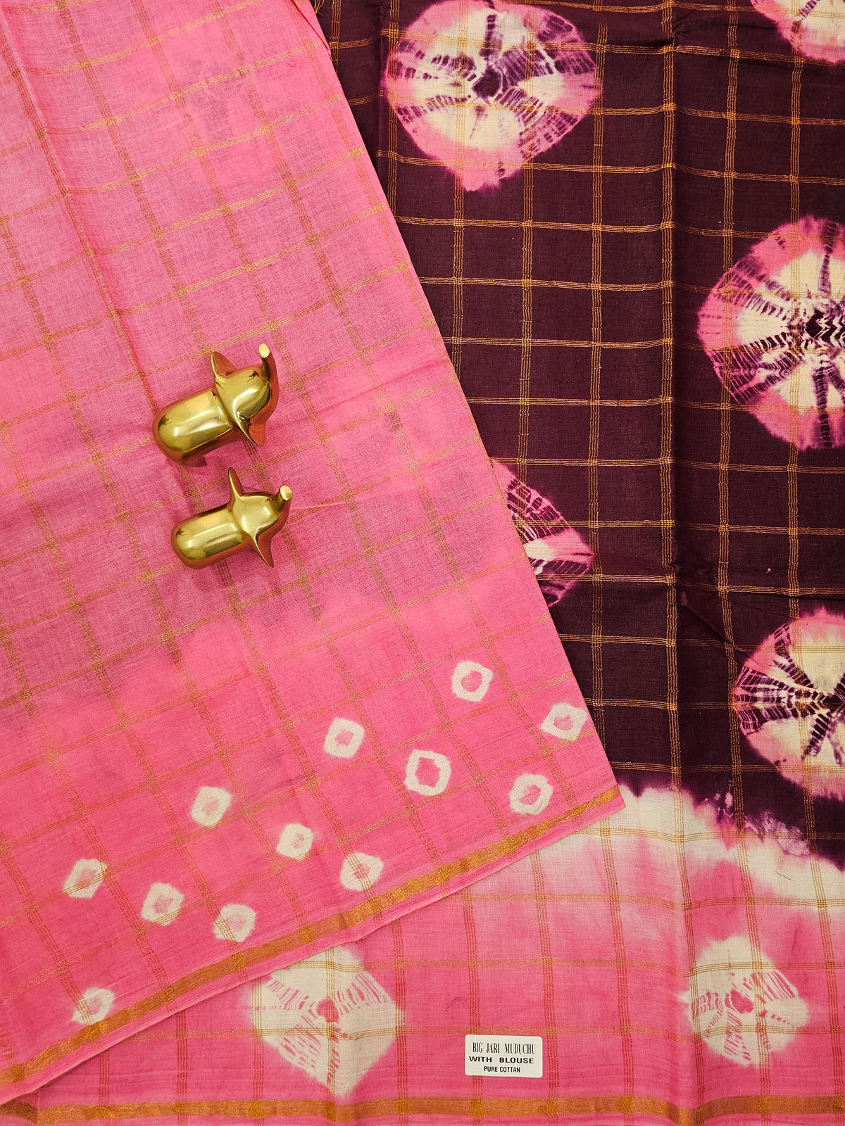 Madurai Sungadi Cotton Checks Saree -  Maroon with Pink