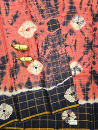 Madurai Sungadi Cotton Checks Saree - Peach with Blue