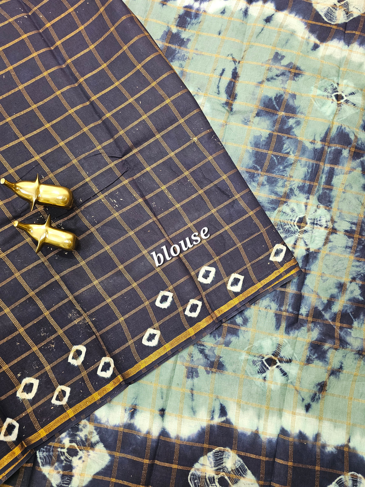Madurai Sungadi Cotton Checks Saree - Grey with Blue