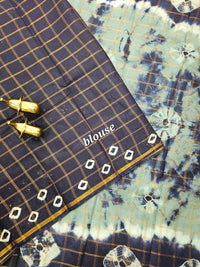 Madurai Sungadi Cotton Checks Saree - Grey with Blue