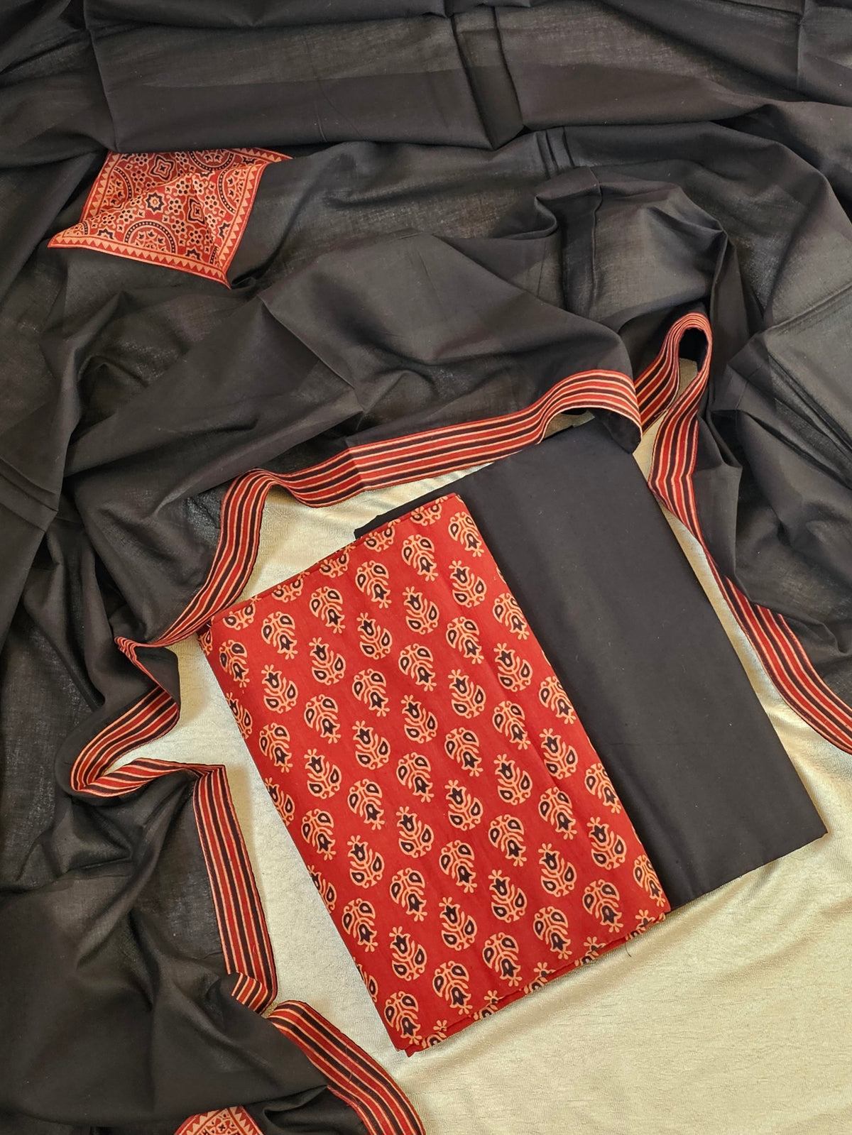 Cotton with Bagru Prints - Marron with Black