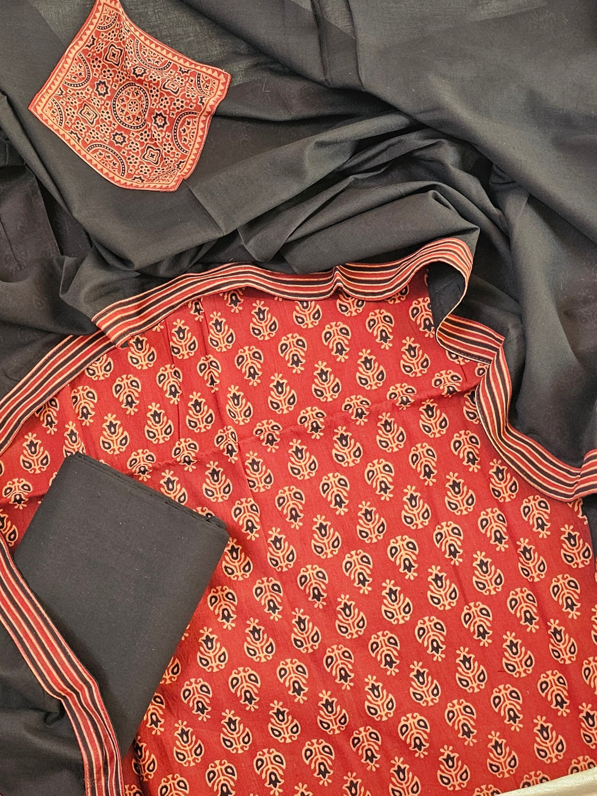 Cotton with Bagru Prints - Marron with Black