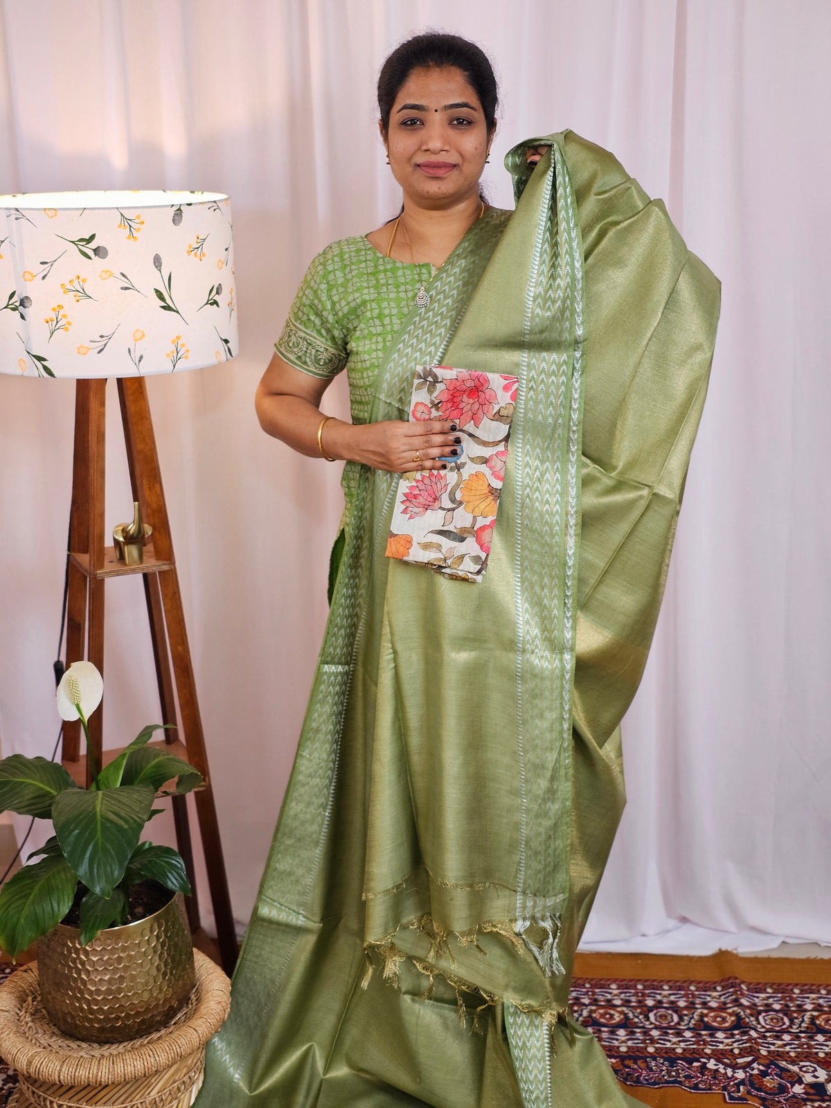 Bhagalpuri Tissue with Matching Blouse - Green