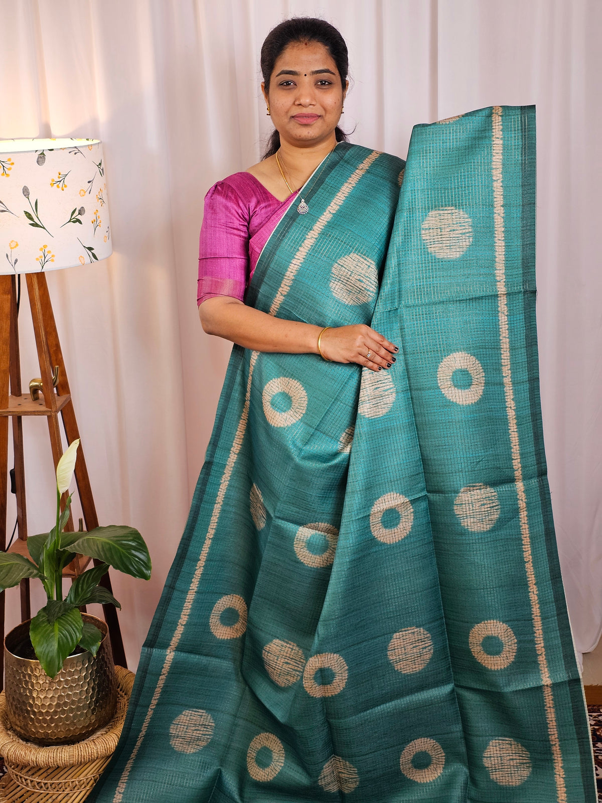 Casual Semi Tussar Checks Weave Saree - Sea Green