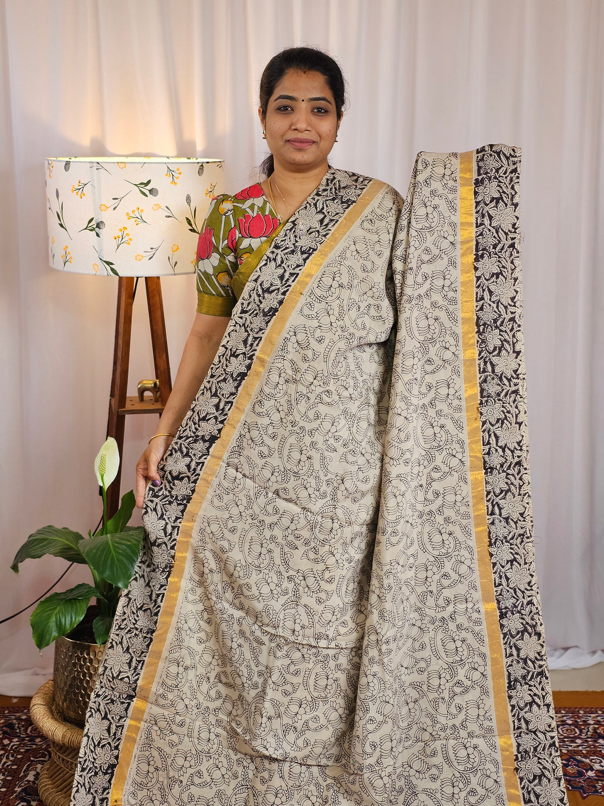 Chennuri Silk - Cream With Black